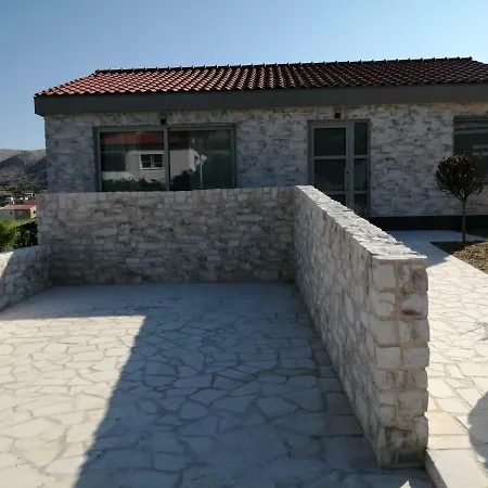 White Stone Vila Pag Town